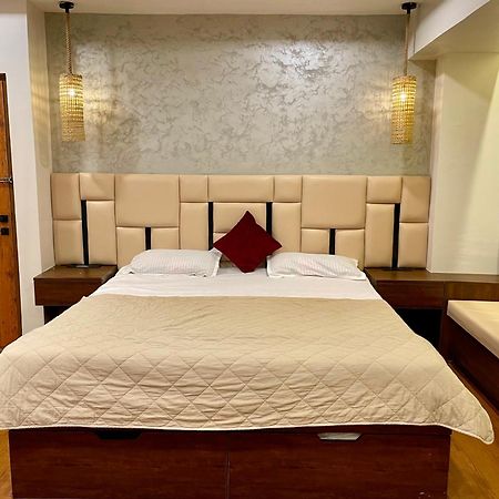 Ocean'S Edge Apartment Visakhapatnam Exterior photo